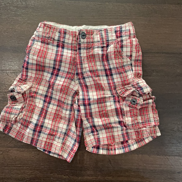 Lot set boys 3t shorts chambray old navy red white blue gap kids bundle - Picture 2 of 8